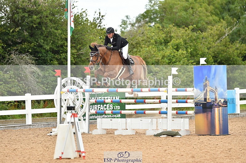 230720A-134316-03175 - Cls 21, 1 Star Gold 1.30m