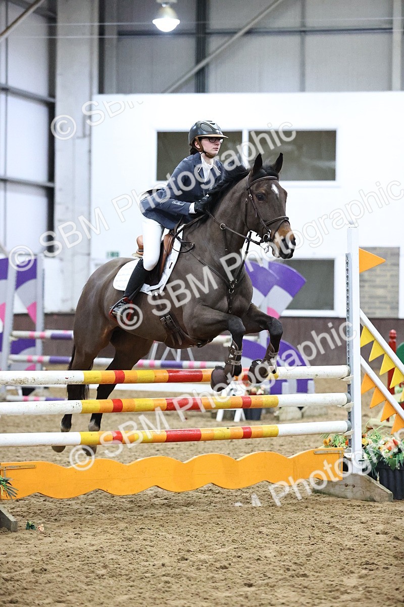 SBM_2032 - Class 8 - Nupafeed Supplements Senior Discovery/ 1m Open