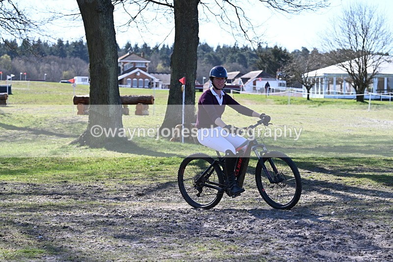 WJ7_9905 - XC Time 10:51 to 11:07