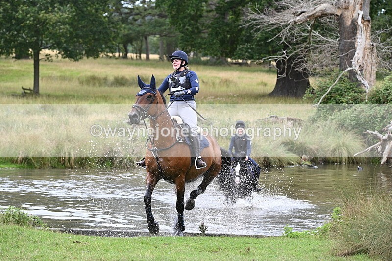 WJ7_2627 - Time at Water 11:37 to 12:13