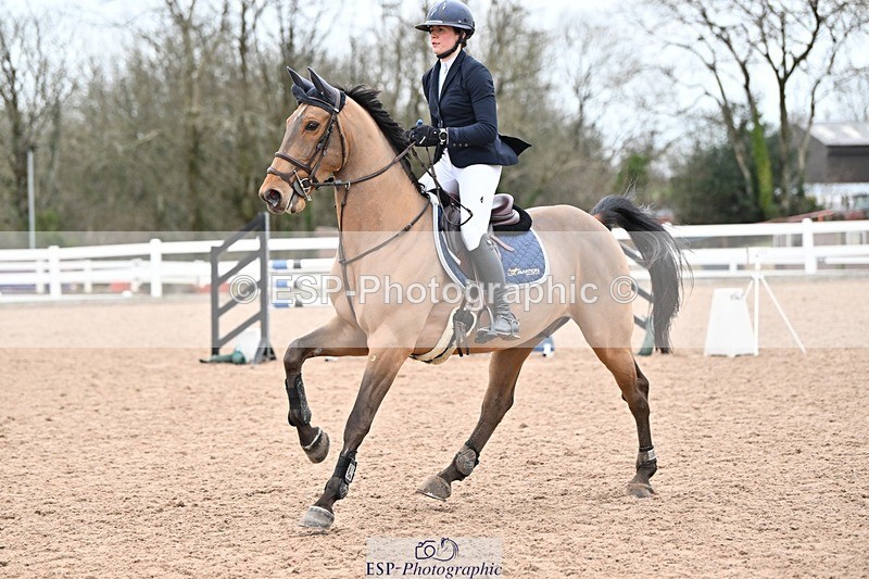 250112-115911-01198 - Cls 19 Snr 1.05m Open