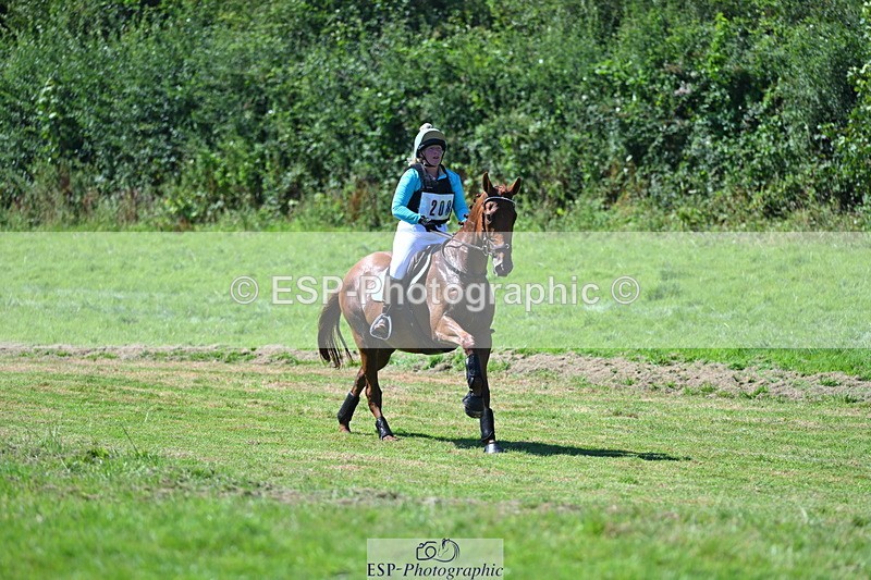 240811A-142802-04865 - 208-