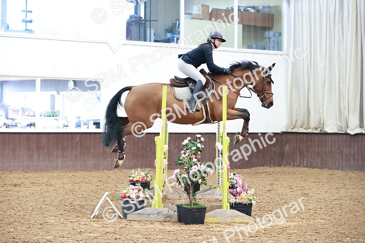 SBM_002703 - Class 10 - Senior Newcomer 1.10m