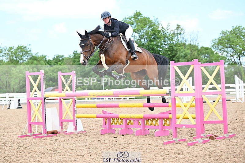 240605A-134427-00622 - Cls 3 Snr 1.05m Open