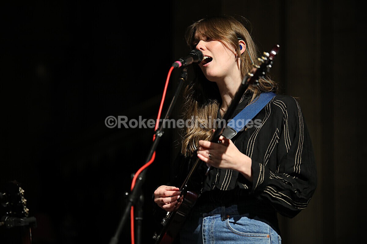 FOLK N BLUES-718 - FOLK and BLUES SEPT 2022