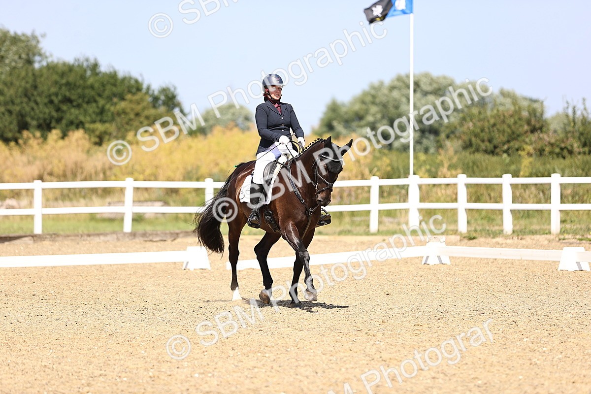 SBM_010479 - Novice 5 - 11.20-12.23