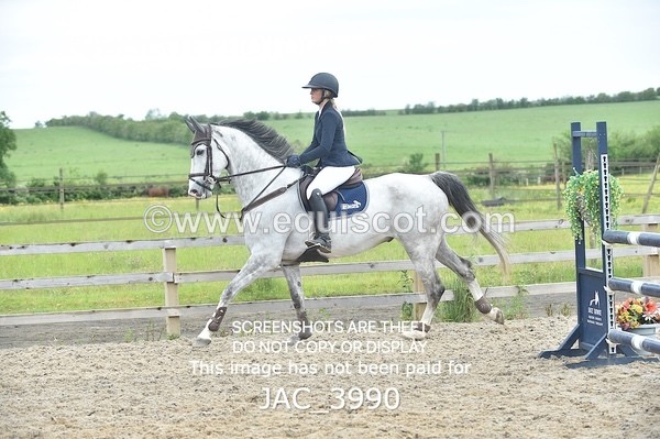 JAC_3990 - CLASS 4 - SAT -Senior Newcomers/ 1.10m Open