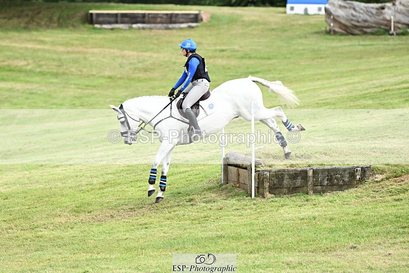 240825X-141652-34959 - 80cm XC 14.30 to 15.30