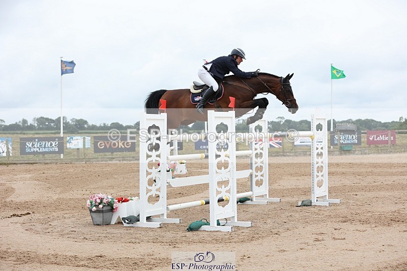 250719-182220-17917 - Cls 7, 3 Star Big Tour Break to End