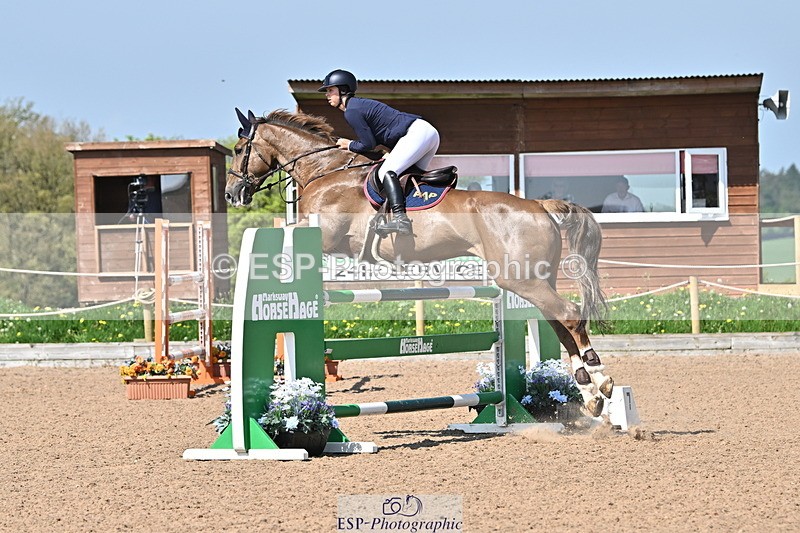 240509A-110220-01021 - Cls 9 Snr 1.20m Open