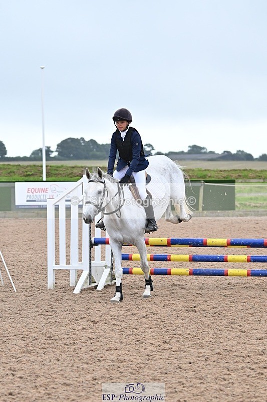 240813-181300-00607 - Classes 5 A&B & 6 80cm