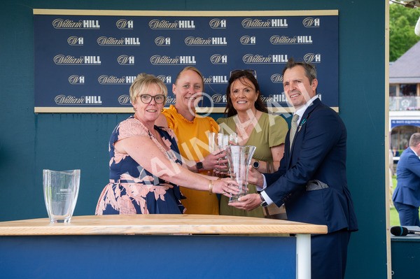 310525-Race 3-Habooba-7817 - Race 3 2.40pm William Hill More Top Prices Handicap