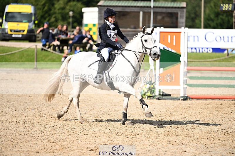 240824X-151820-29669 - 80cm Round 2 14.30 to 15.30