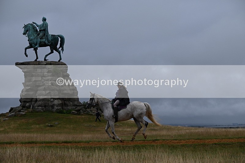 DSC_2562 - Time at Statue 12:34 to 12:56
