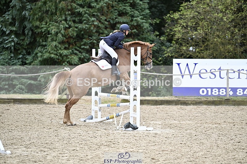 250830A-105045-05688 - Cls 21 British Novice and 90cm Open