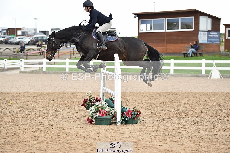 231013A-125852-01672 - Cls 3 1.05m Amateur Quali