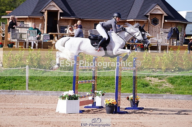 240803A-165246-09398 - Cls 33 National 1.40m Open