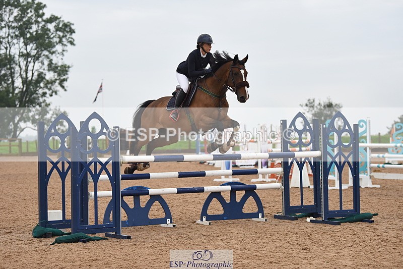 230916A-111000-04025 - Cls 14 Snr Foxhunter