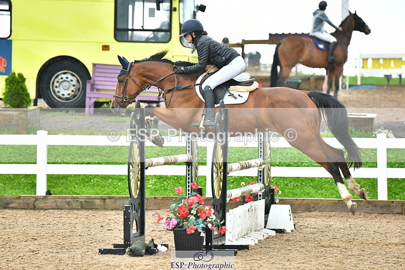 230730A-120424-09482 - Cls 32 Discovery & 1m Open