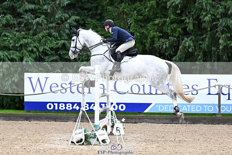 241025-092900-05057 - 121-Tommy.Greengard-EL.PORVENIR.LUIGI