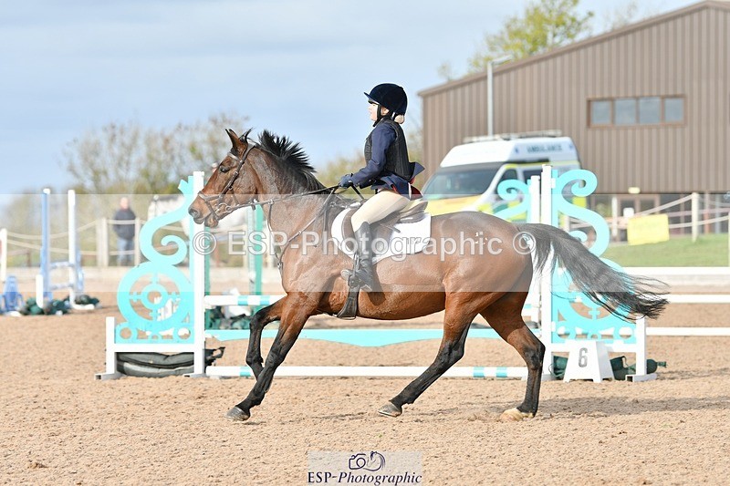 251026-120947-02780 - Cls 23+24 80cm Club and Schools