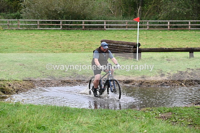 WJ6_4915 - Time at Photographer 12:17 to 12:30