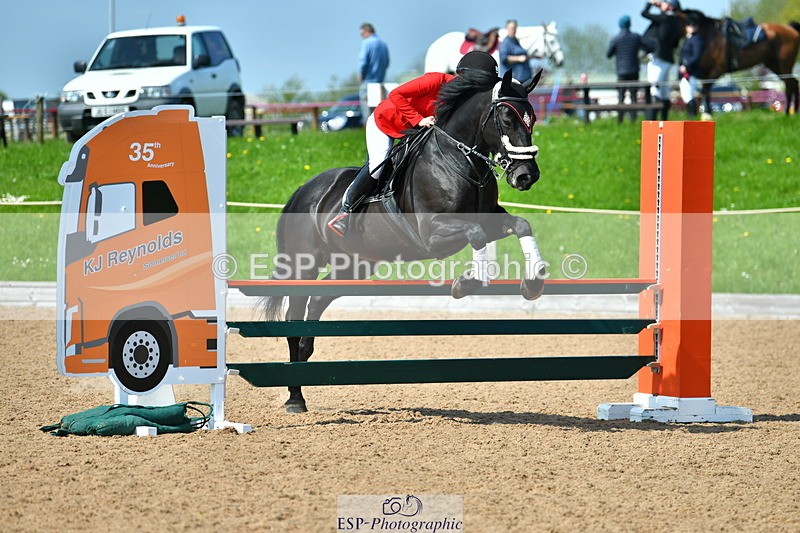 230513A-152035-01673 - Cls 40 Club 90cm