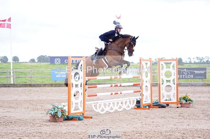 240804A-153040-11446 - Cls 46 Snr Foxhunter