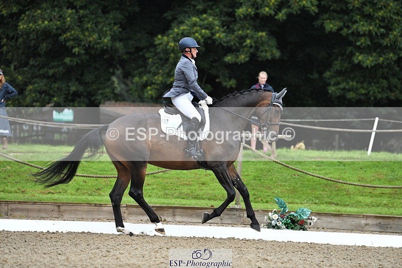 230812-090359-02705 - Cls 6 Novice Silver Start to 10.20 break