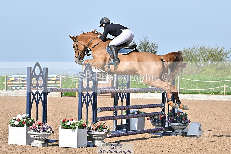 240509A-093917-00624 - Cls 8 Foxhunter