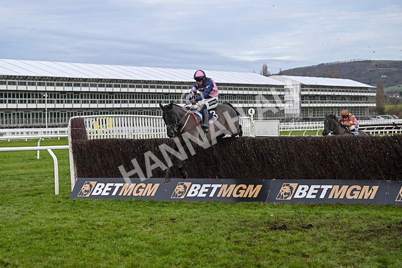 141224-Race 5-Third Time Lucki-2039 - Race 5