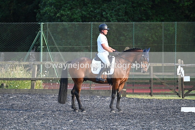 WJ7_0210 - Time 19:22 to 19:36