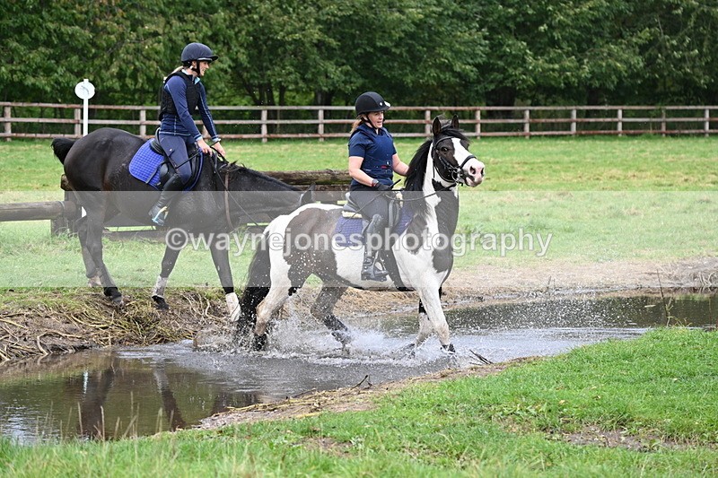 WJ6_2864 - Time at Photographer 11:01 to 11:20