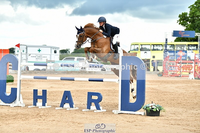 230720A-155055-04062 - Cls 9, 2 Star Big 1.40m Start to break