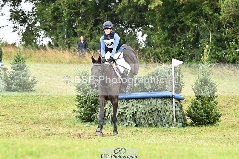 250831-112227-07767 - H-366-Kerry.Gibson