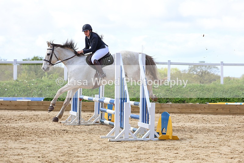 3E7A7590 - Class 9: 80cm Senior