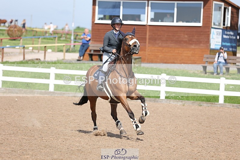 240510A-155955-09033 - Cls 18 1.10m National Am Quali and Open