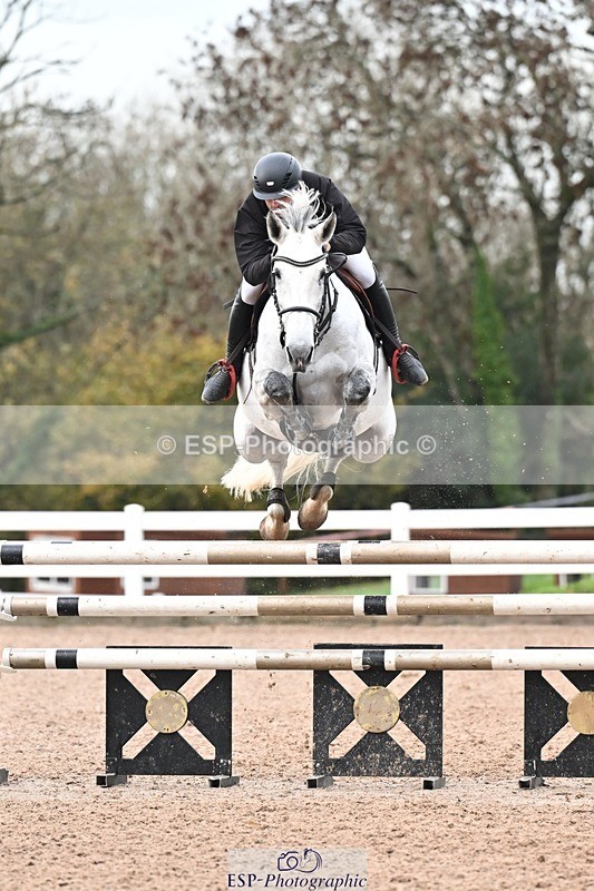 251105-143156-00902 - Cls 06 Fox & 1.20m