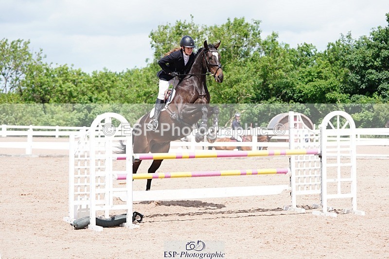 250525-123334-09433 - Cls 33 A&B Snr Disc & 1.00m Open