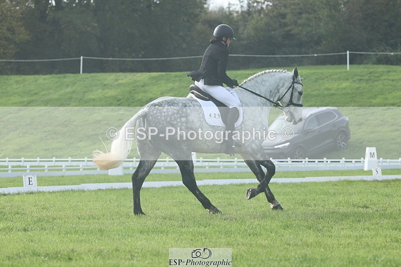 251023A-141307-04886 - F-429-Sarah.Clisby