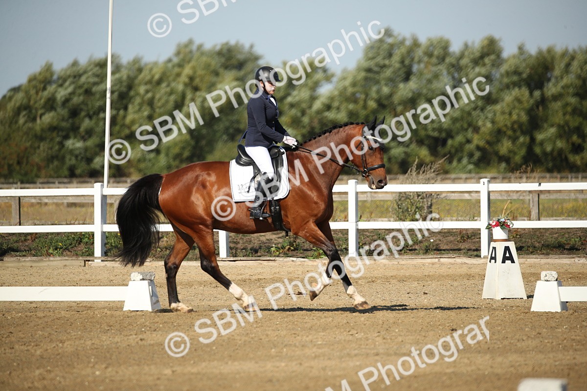 SBM_004570 - Class 11 - Novice 5 - 9.0010.03