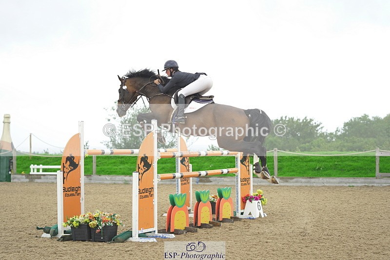 230730A-133052-10121 - Cls 27 Chard Grand Prix