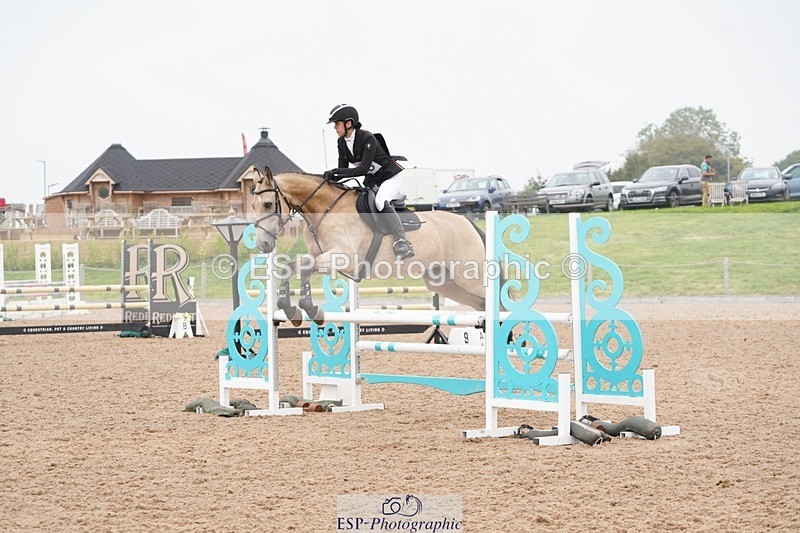 240901A-120952-06807 - 326-Lily.Howell-WOODFIELD.GOLD