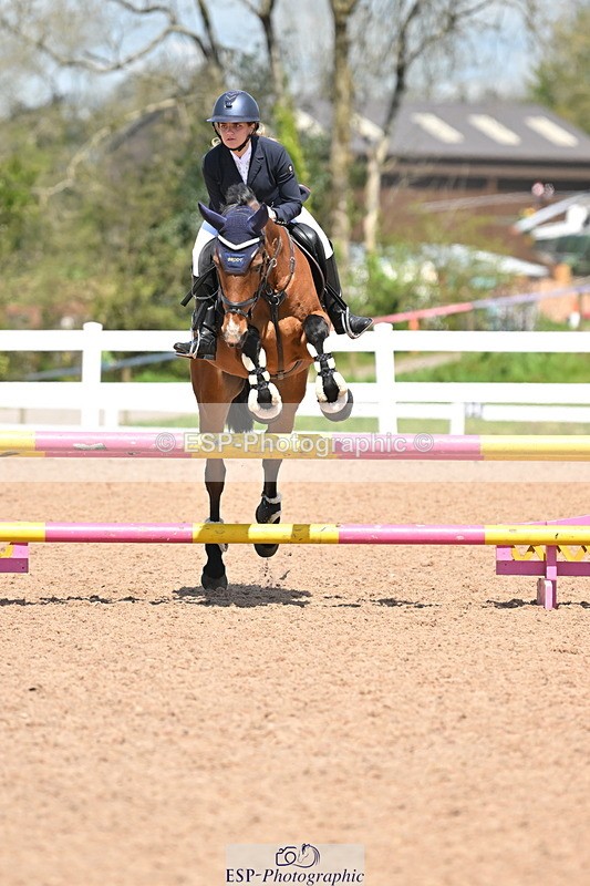 240504A-132518-01738 - Cls 18 & 19 Club & Schools 90cm