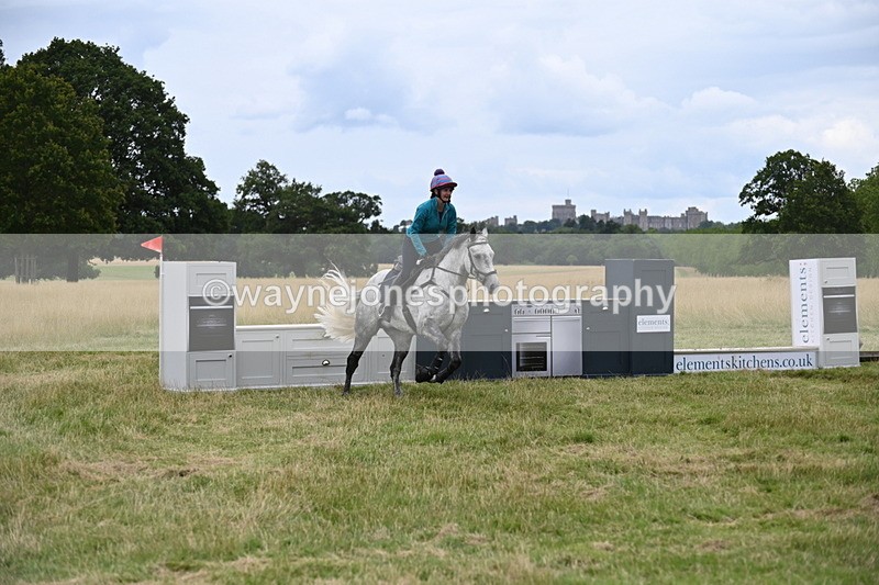WJ6_4993 - Time at Jump 13:04 to 13:34