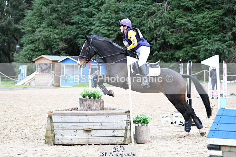 241116-112012-00910 - Cls 2 80-85cm Start to 11.30