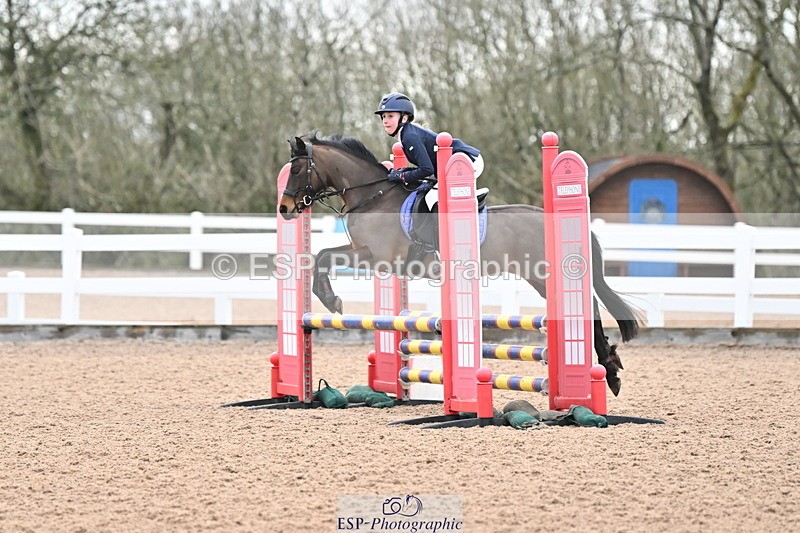 240309A-101001-00037 - Cls 1 Pony Intro 70cm