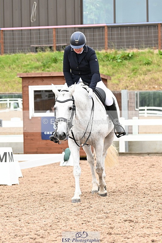 240815A-140427-01943 - 139-Chloe.Makepeace-Beechfield.Diamond