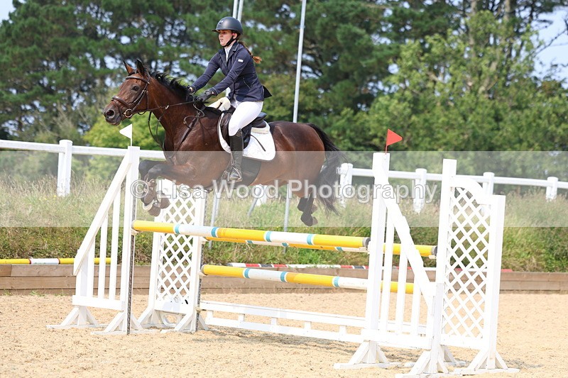 3E7A2211 - Class 7: Senior 1.05m