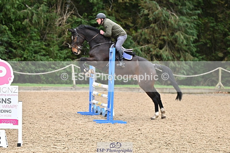 250201A-111621-00367 - Cls 02 Local Horse 100cm